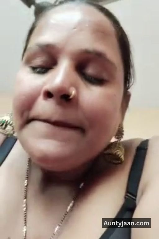 neighbour aunty ki chut chudai