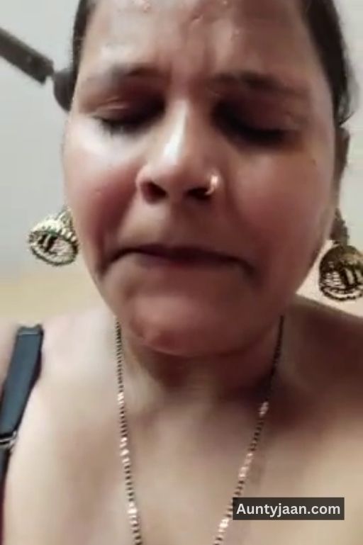 neighbour aunty ki chut chudai