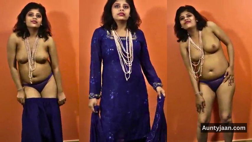 rupali mallu aunty removing suit salwar nude photos