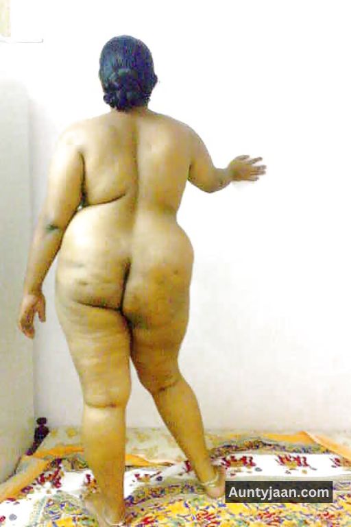 aunty ki moti gand wali ki photos