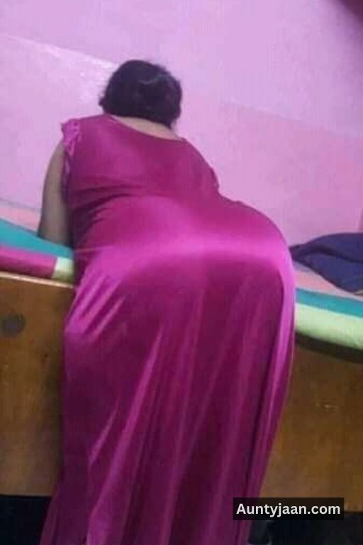 aunty ki moti gand wali ki photos