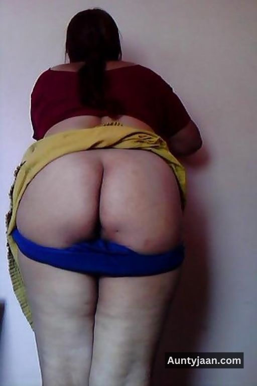 aunty ki moti gand wali ki photos