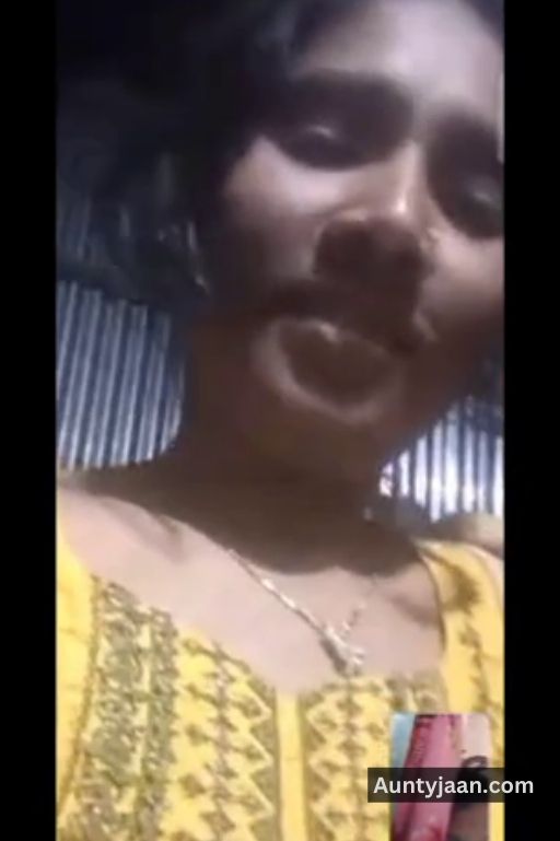 yellow suit salwar wali village aunty big boobs nudes