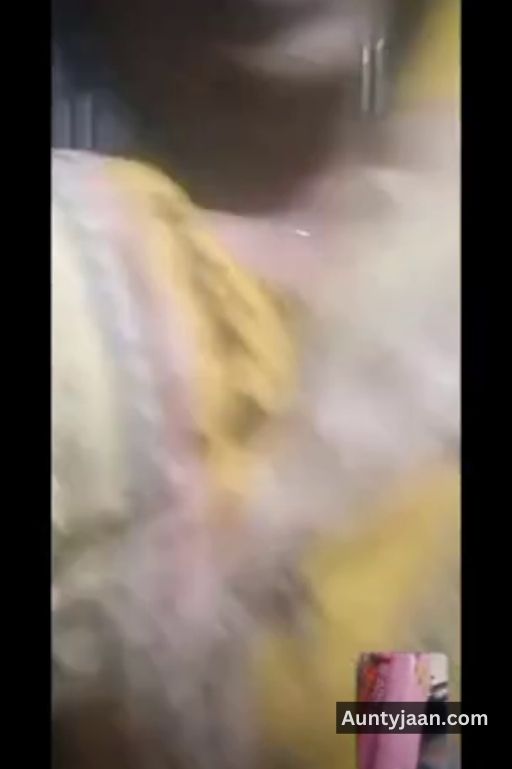 yellow suit salwar wali village aunty big boobs nudes