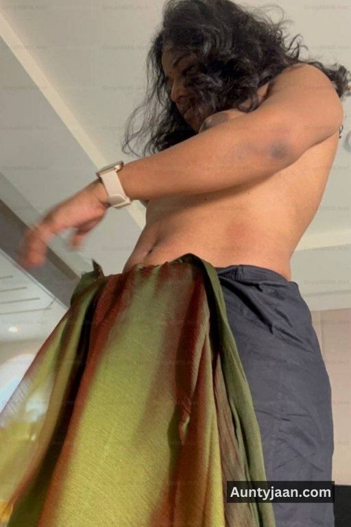 modern tamil aunty blowjob nudes