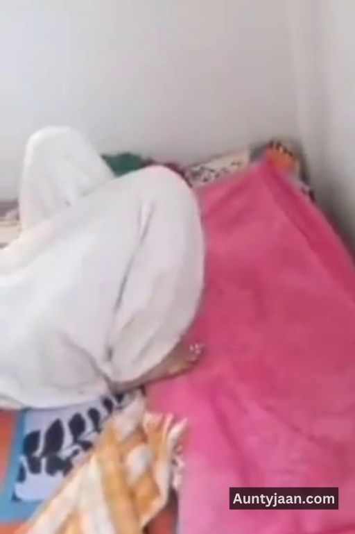 randi aunty ki chut chudai