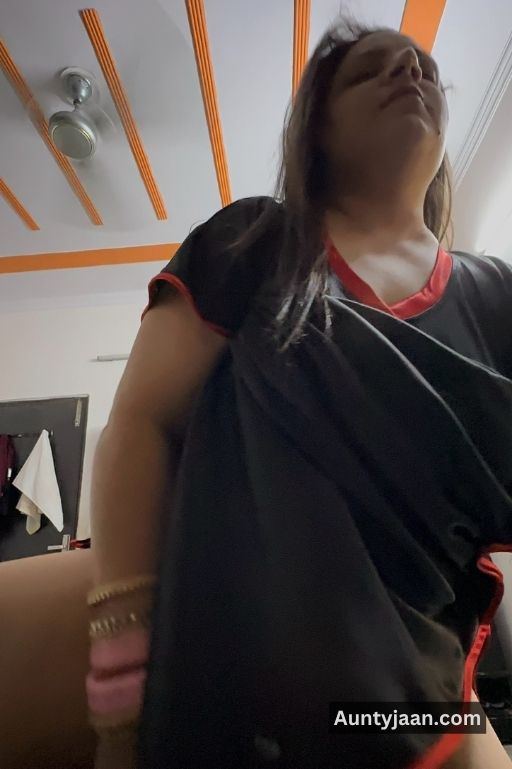 kashmiri aunty ki chudai ke nudes