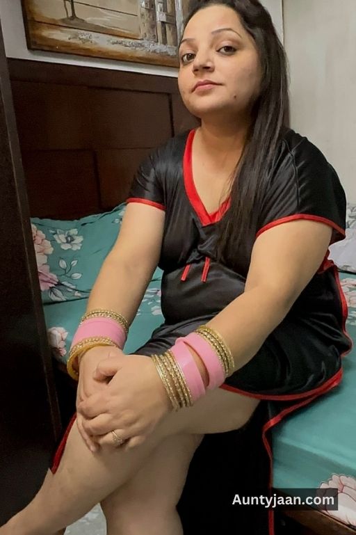 kashmiri aunty ki chudai ke nudes