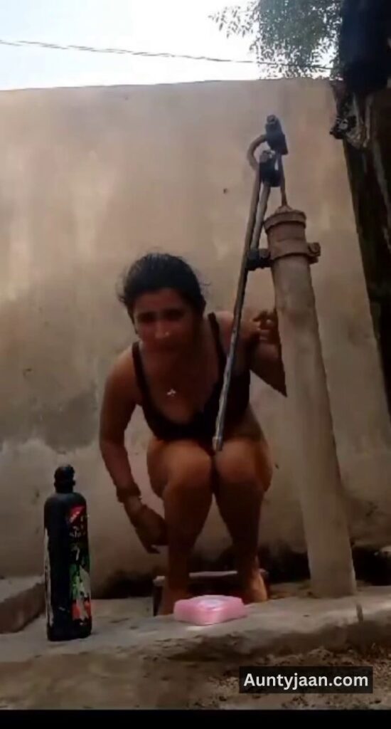 muslim aunty outdoor bath bathing