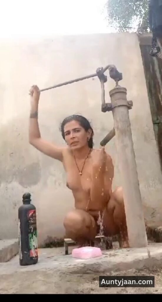 muslim aunty outdoor bath bathing