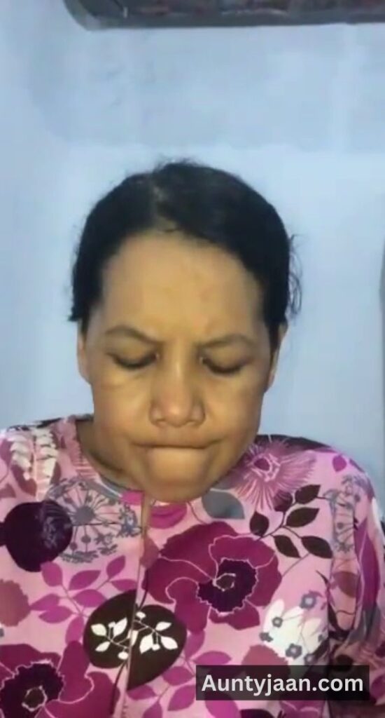 assam aunty fuck pussy