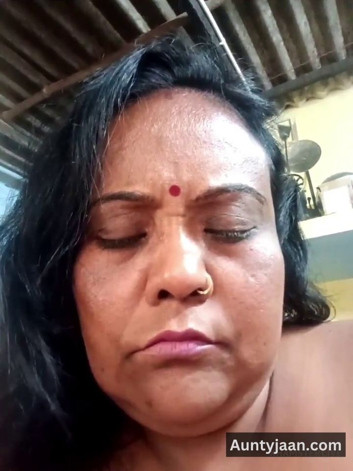 desi aunty pussy show