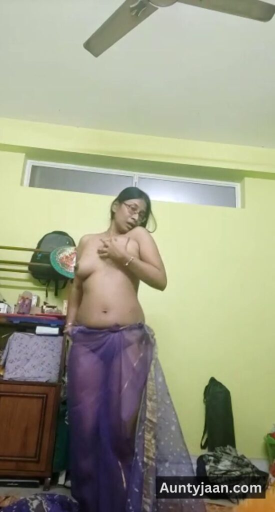 indian aunty nude dance