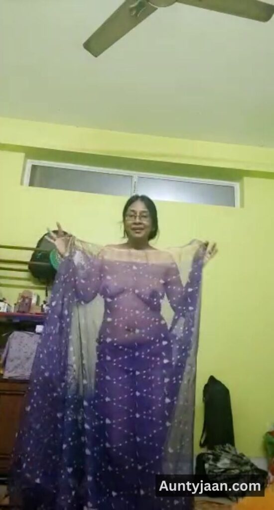 indian aunty nude dance