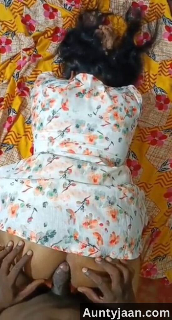 mallu aunty doggystyle chudai