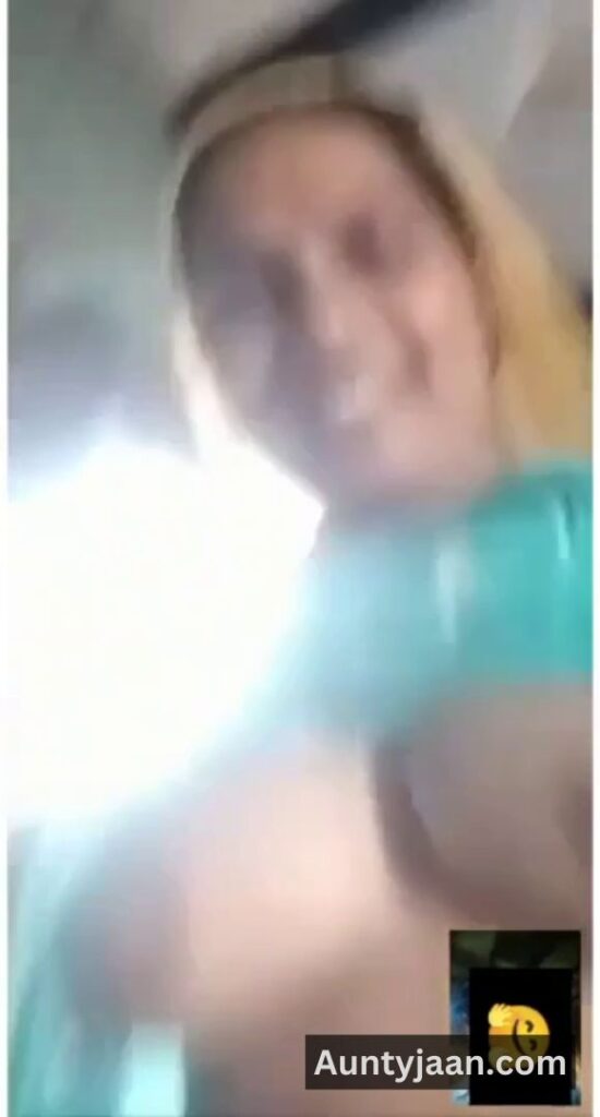 pakistani aunty nude