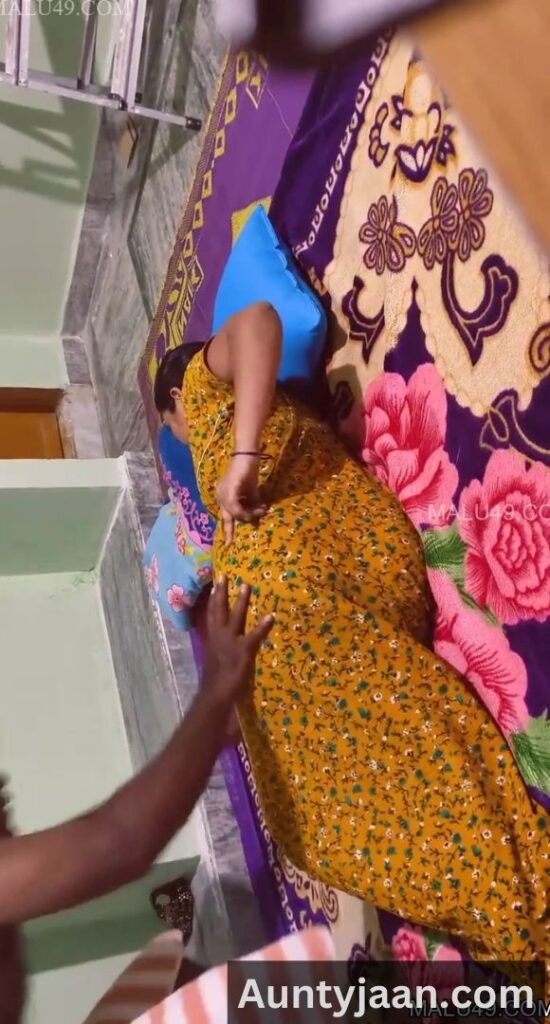 tamil aunty nighty sex