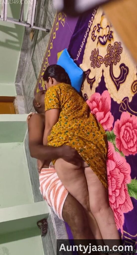 tamil aunty nighty sex