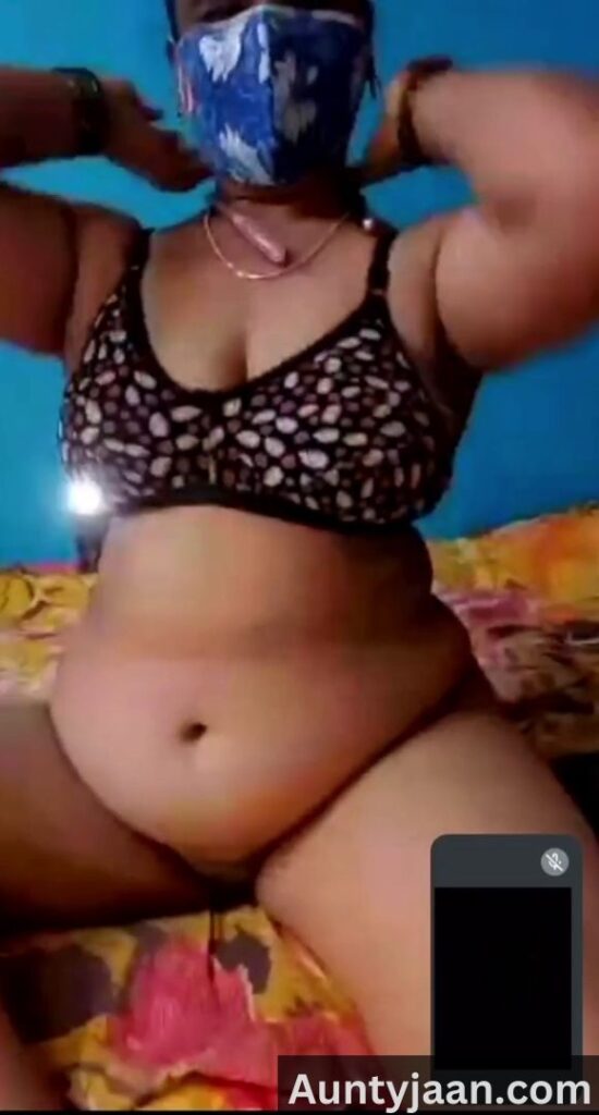 aunty video call sex