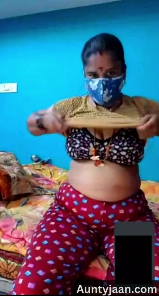aunty video call sex