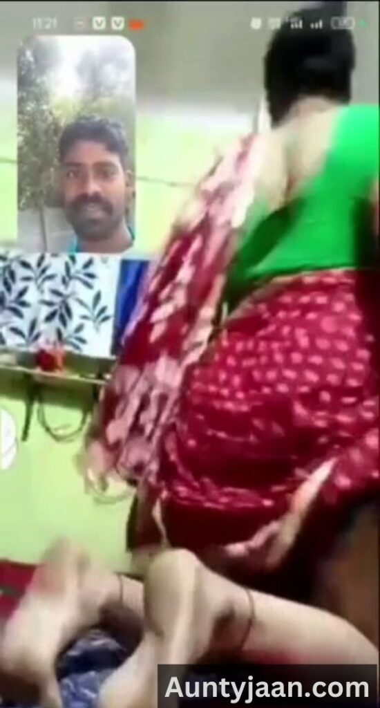 aunty live pussy show