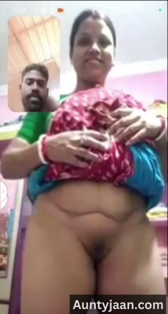 aunty live pussy show