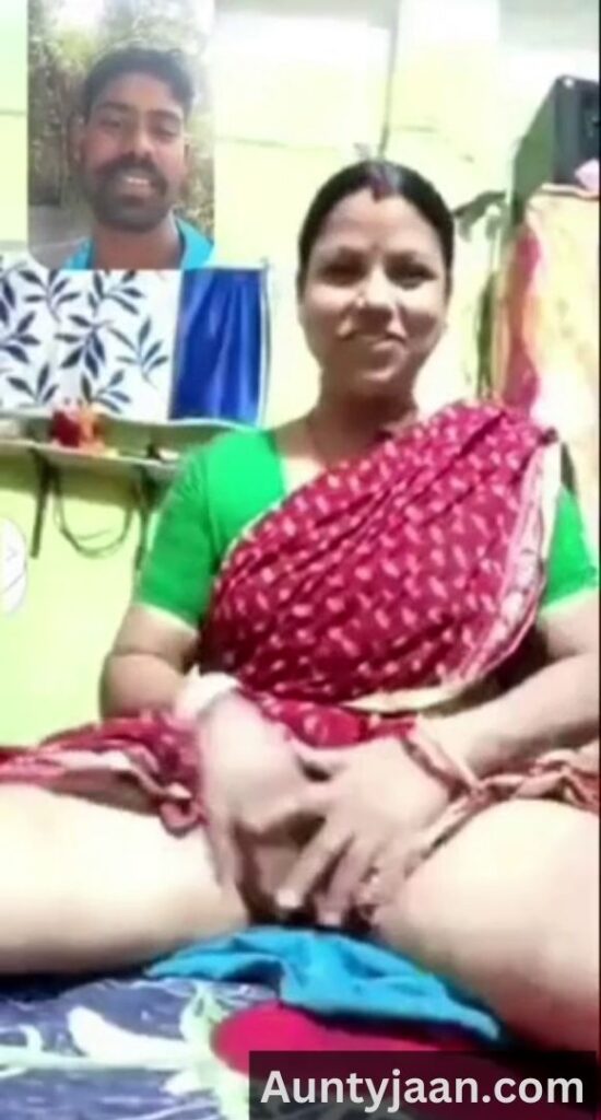 aunty live pussy show