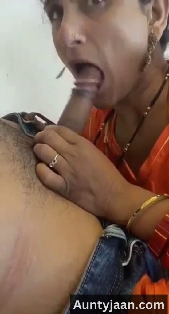 desi aunty blowjob pictures