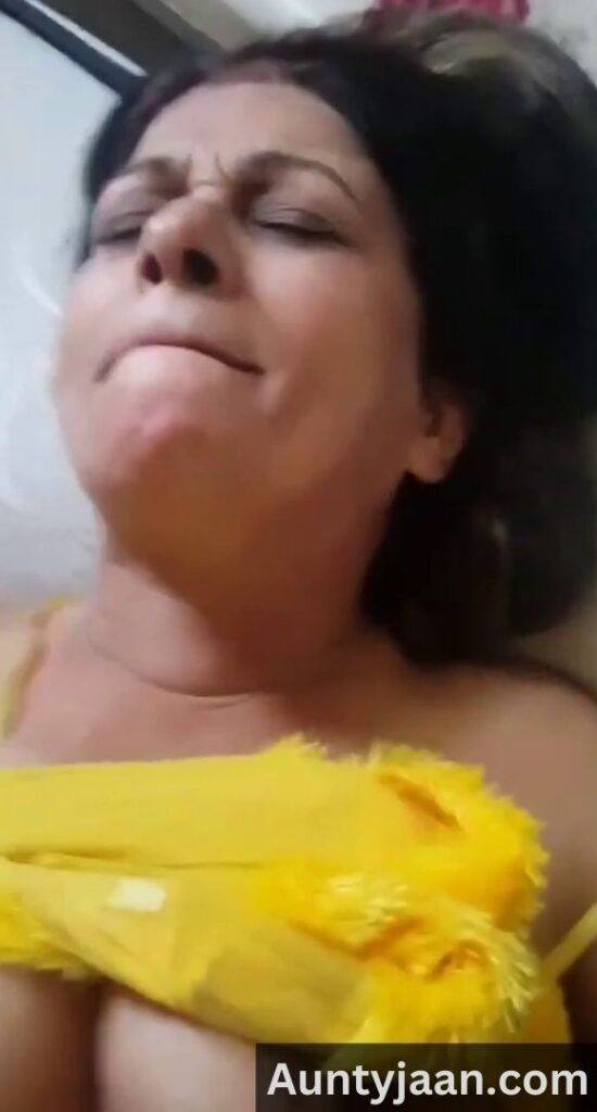 chut chudai wali vdesi aunty