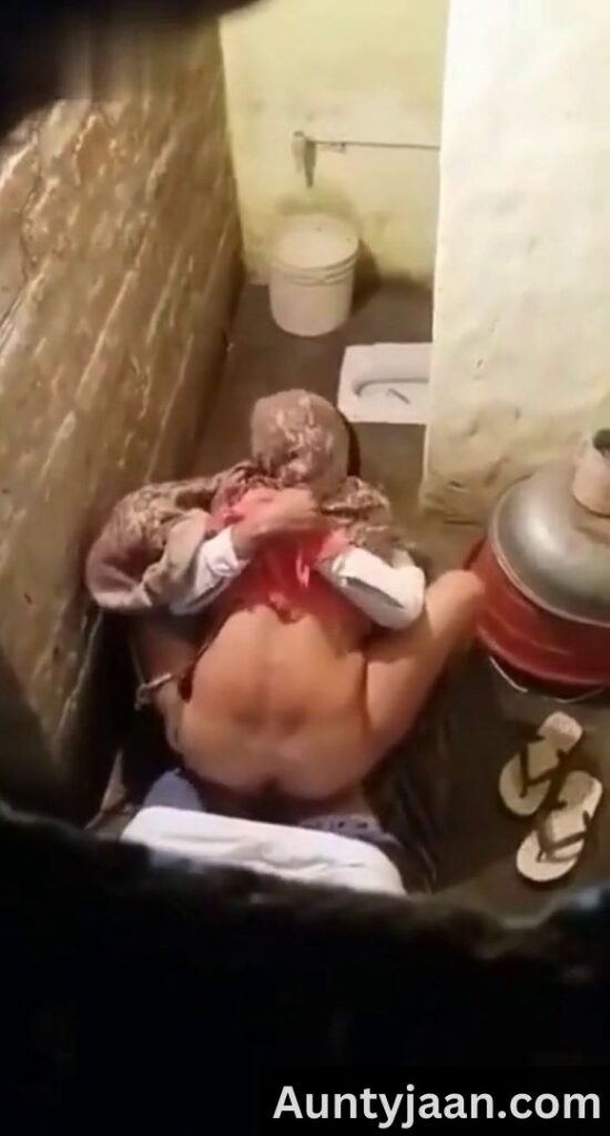 muslim desi hidden cam chudai in toilet