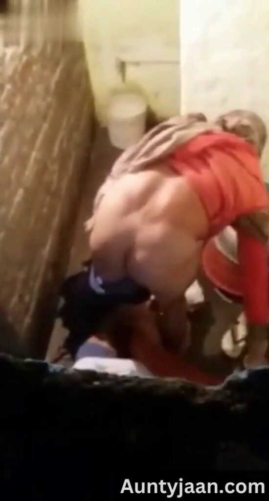 muslim desi hidden cam chudai in toilet
