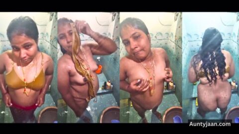 moti mallu aunty bathing nudes