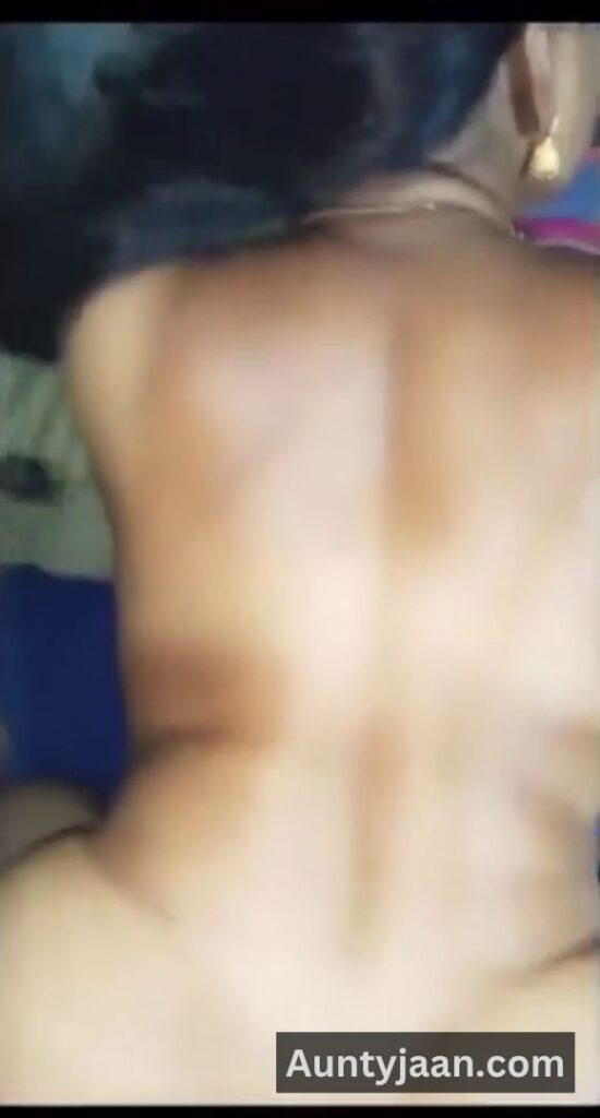 aunty ko kutiya banakar choda