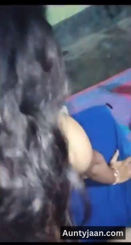 aunty ko kutiya banakar choda