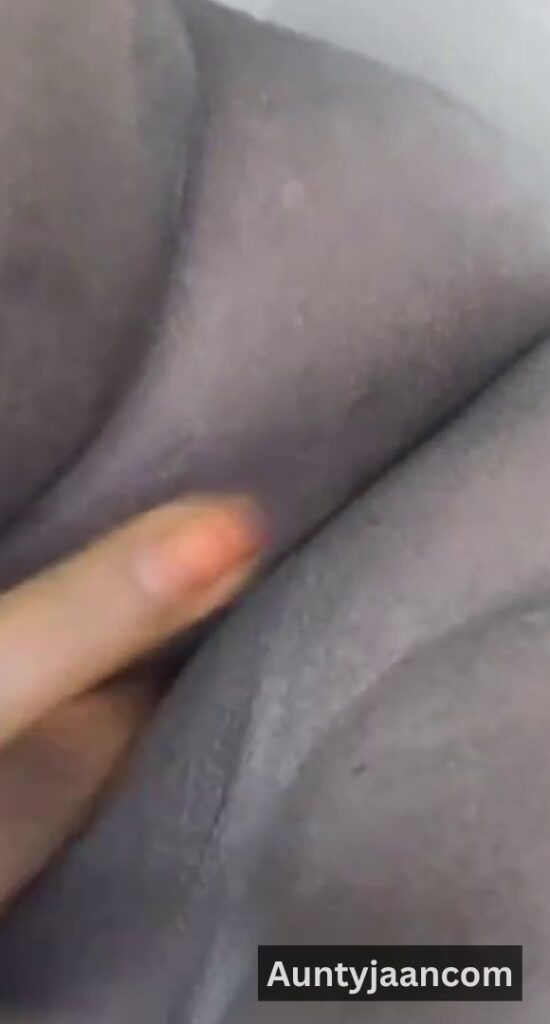 tamil aunty live nude