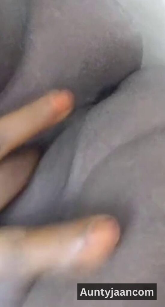 tamil aunty live nude