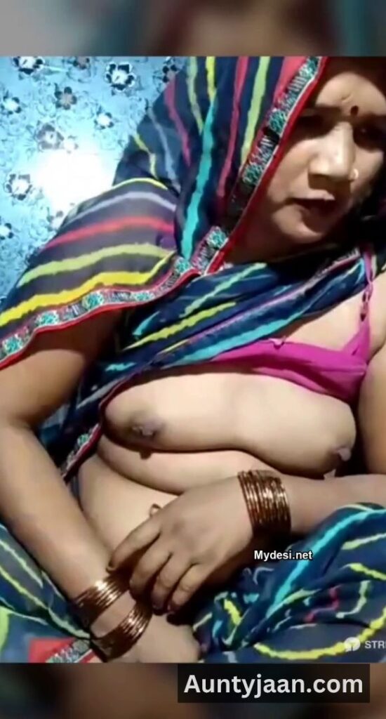 desi aunty shaking boobs