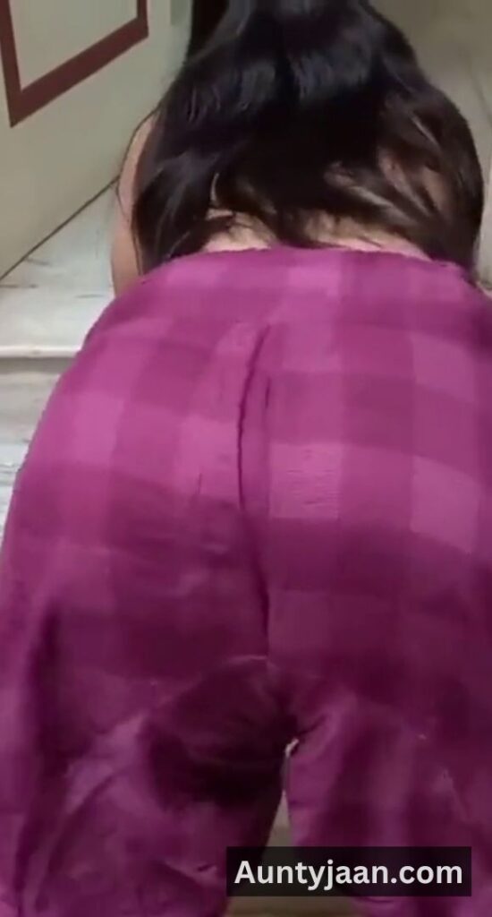 aunty ki chut aur gand maari