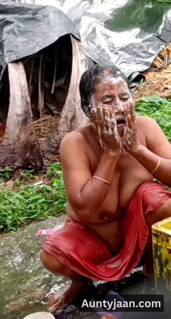 desi outdoor bath hidden cam