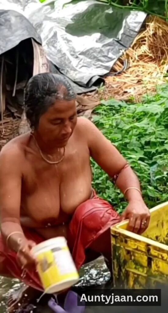 desi outdoor bath hidden cam