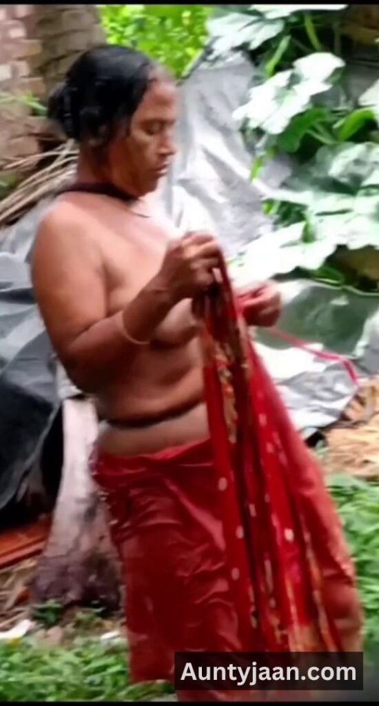desi outdoor bath hidden cam