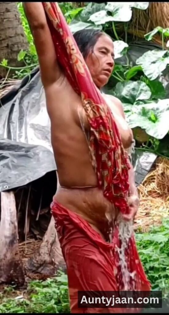 desi outdoor bath hidden cam