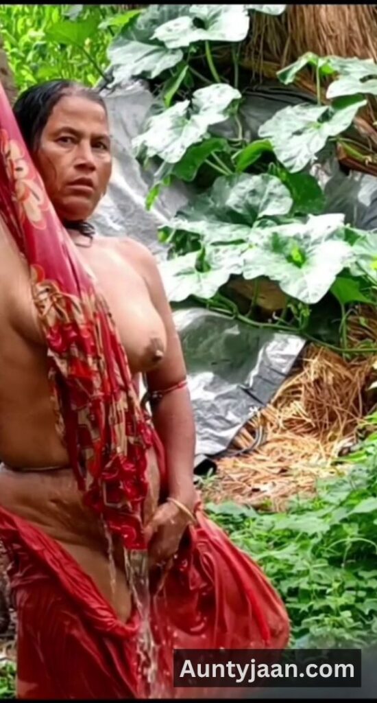 desi outdoor bath hidden cam