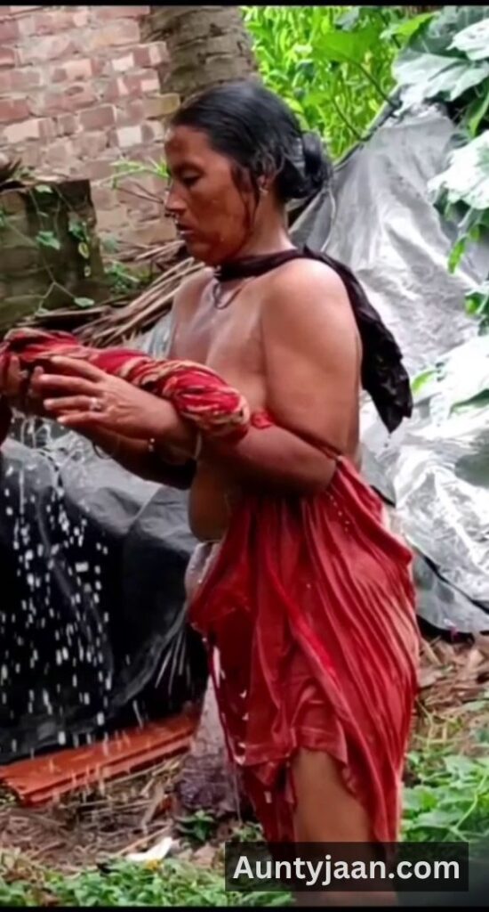 desi outdoor bath hidden cam