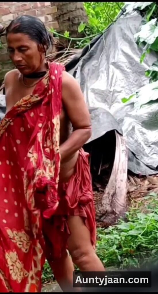 desi outdoor bath hidden cam