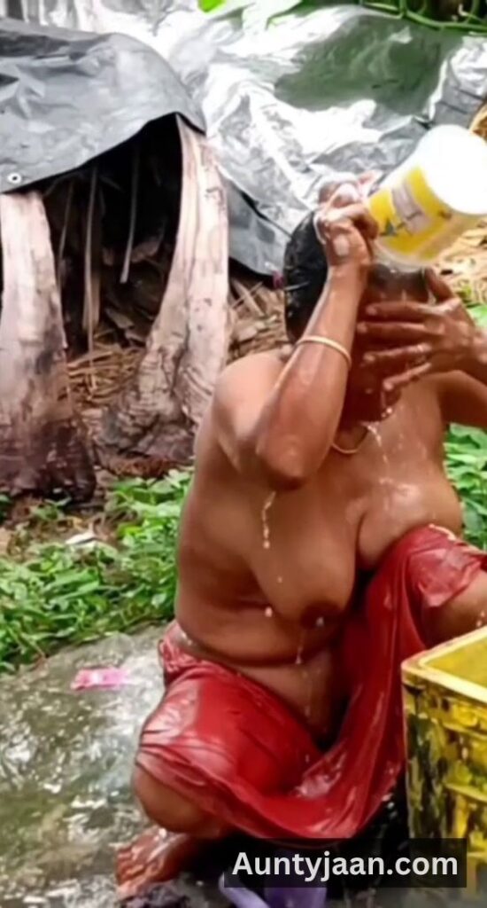 desi outdoor bath hidden cam