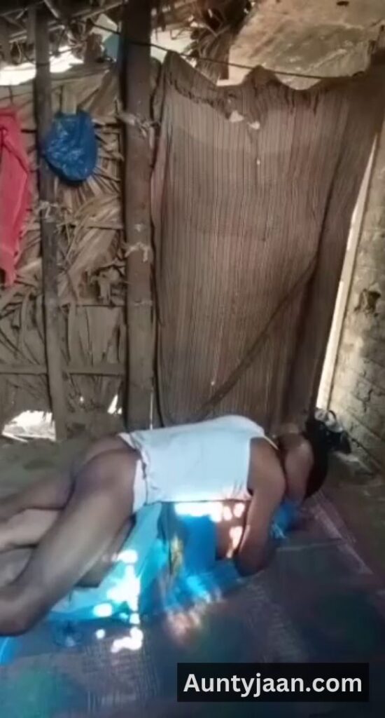 desi village aunty sex