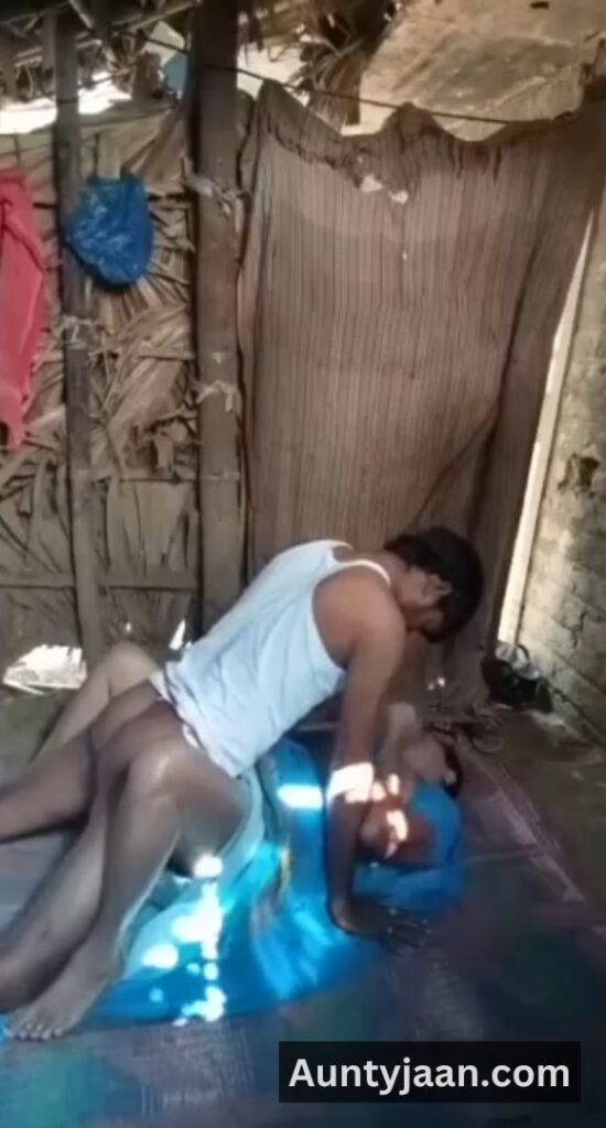 desi village aunty sex