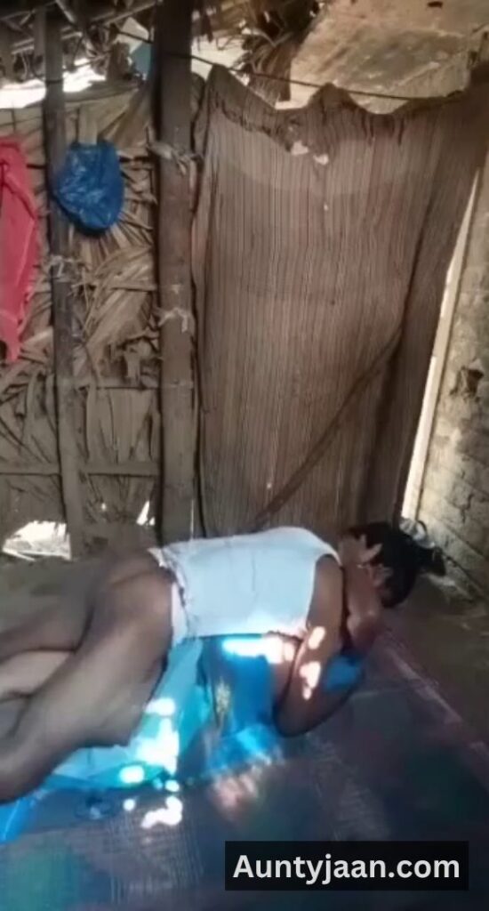 desi village aunty sex