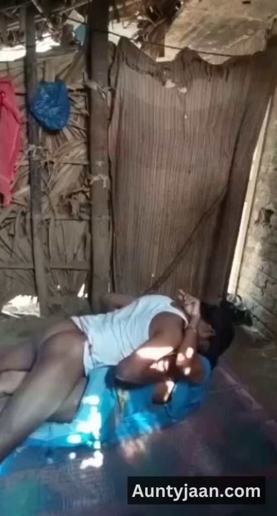 desi village aunty sex